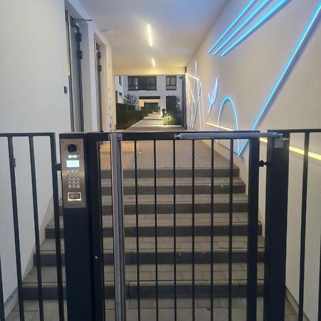 Airport Apartment Warszawa Eksteriør billede