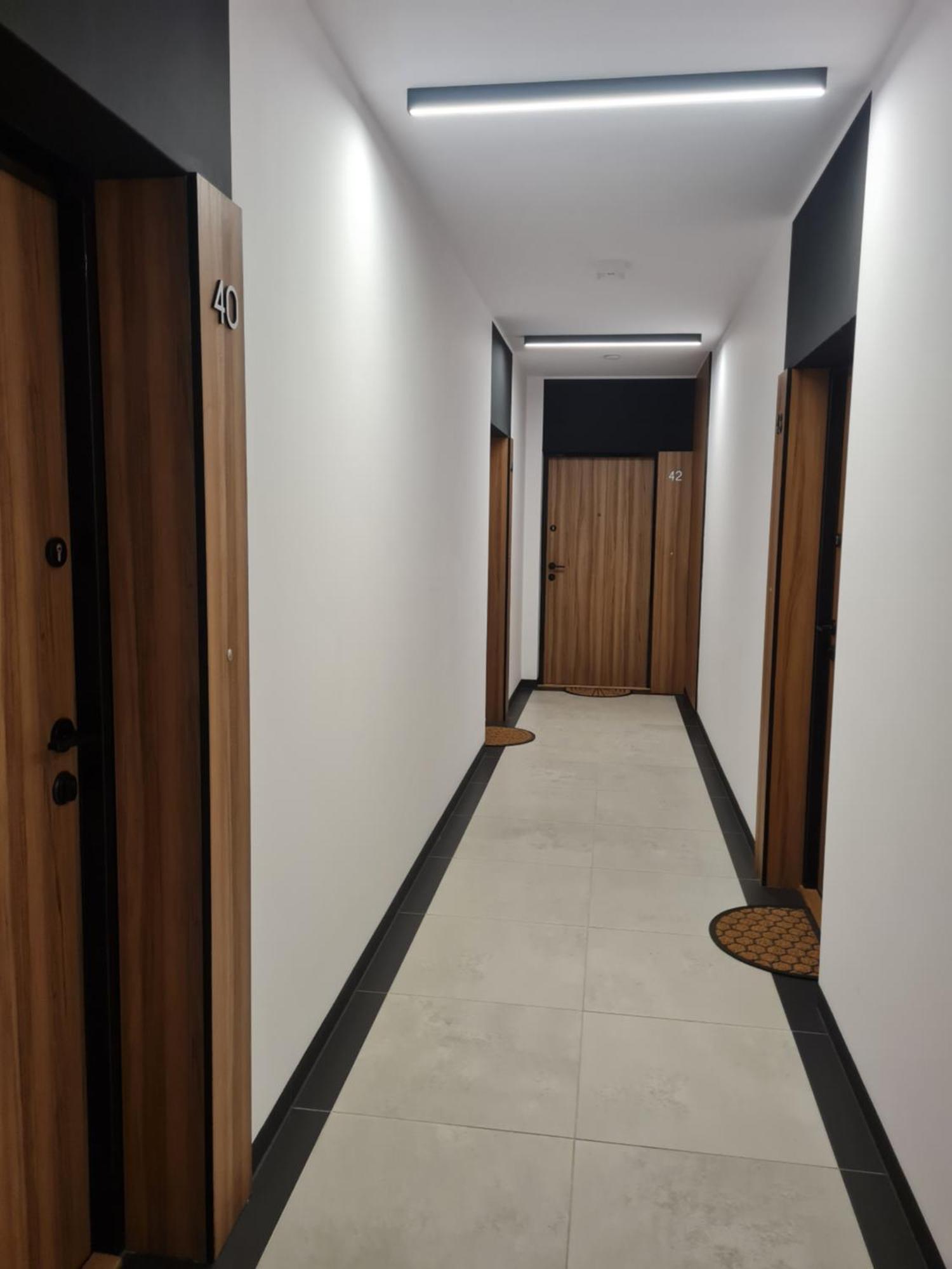 Airport Apartment Warszawa Eksteriør billede