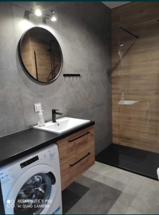 Airport Apartment Warszawa Eksteriør billede